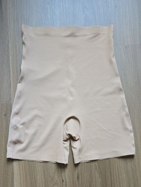 STRM LINE Shape High Waist Shapewear Shorts L Nude Seamless Tummy Control